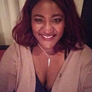 Meet your Posher, Halima